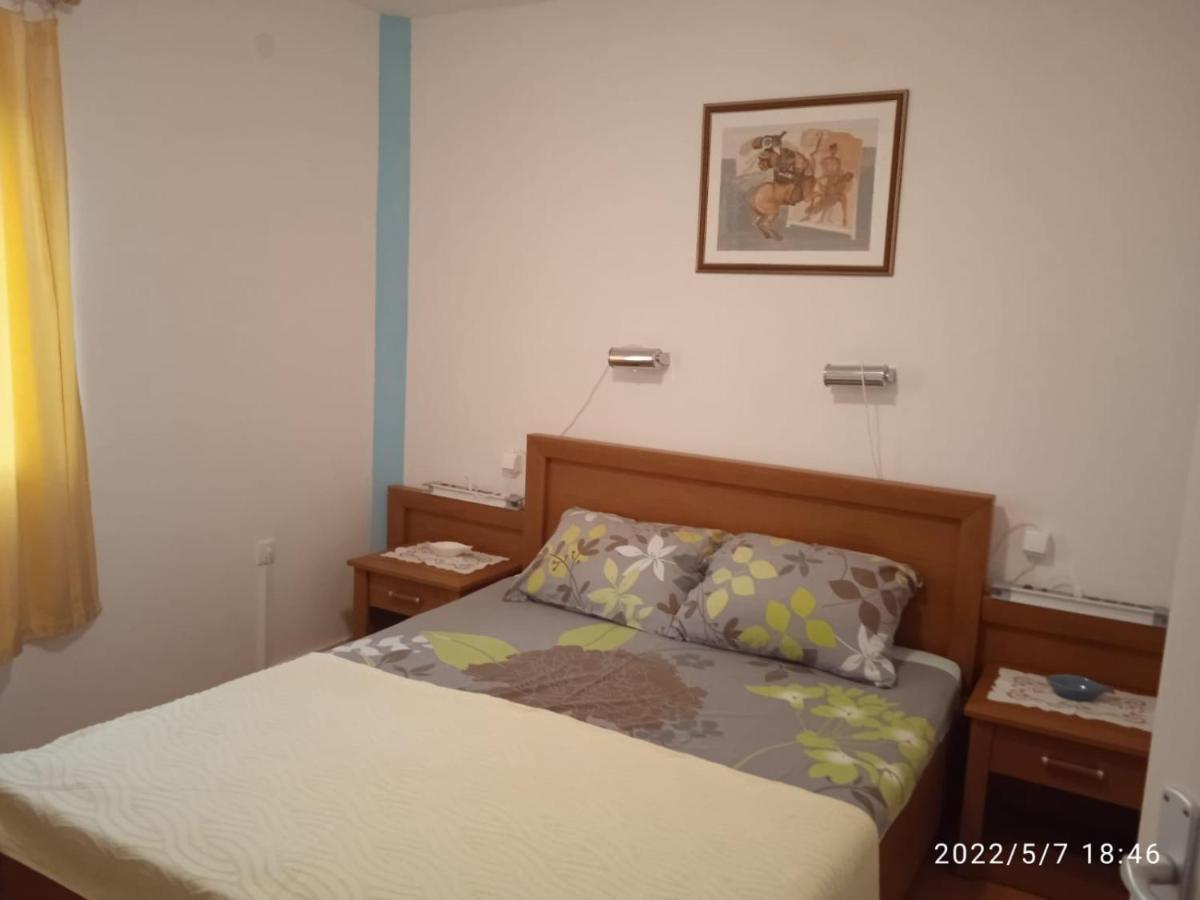 Apartment Ana Stomorska Kültér fotó